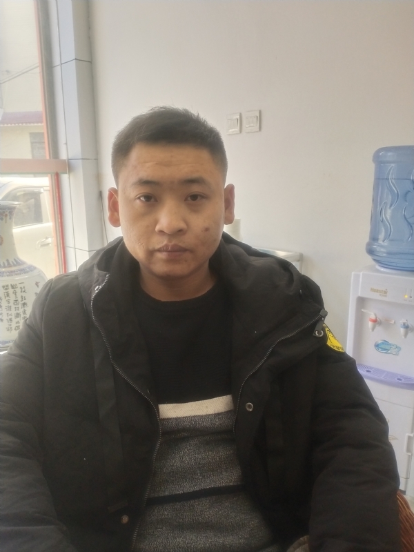 瞿波的第一张照片--湖北残疾人相亲网