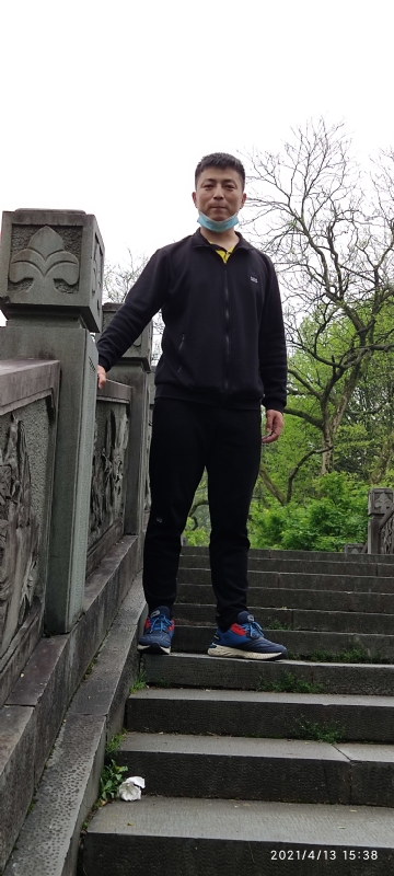 翁的第一张照片--湖北残疾人相亲网