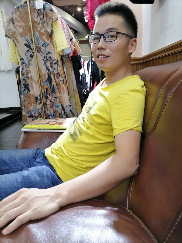 汪顺鹏的第一张照片--湖北残疾人相亲网