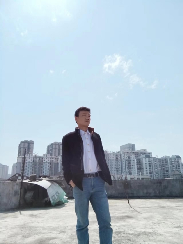 蓝色心情的第一张照片--湖北残疾人相亲网