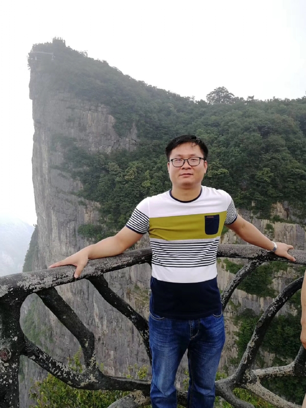 江汉的第一张照片--湖北残疾人相亲网