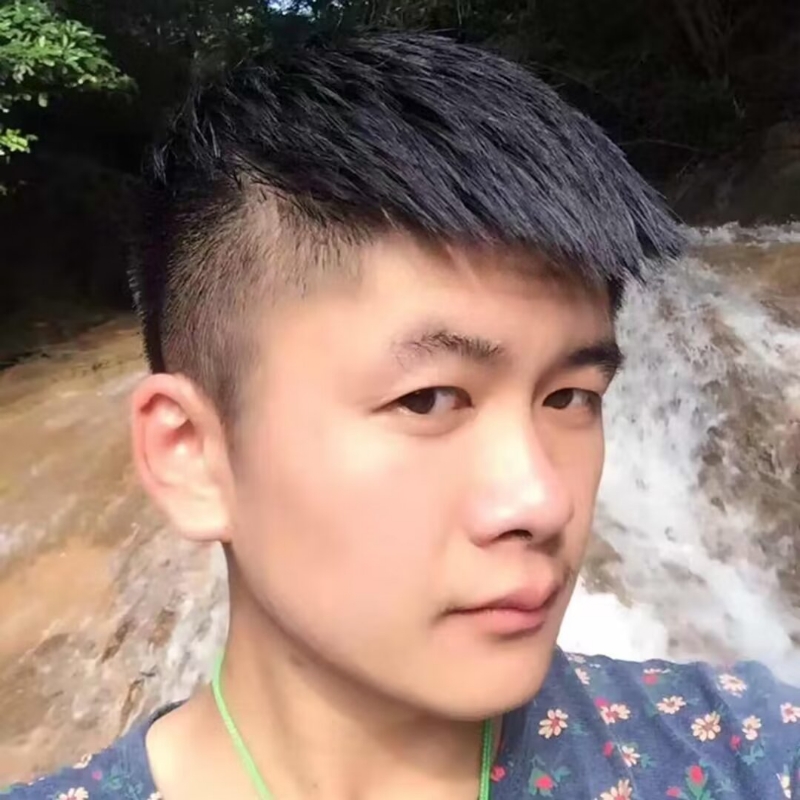 微笑的第一张照片--湖北残疾人相亲网